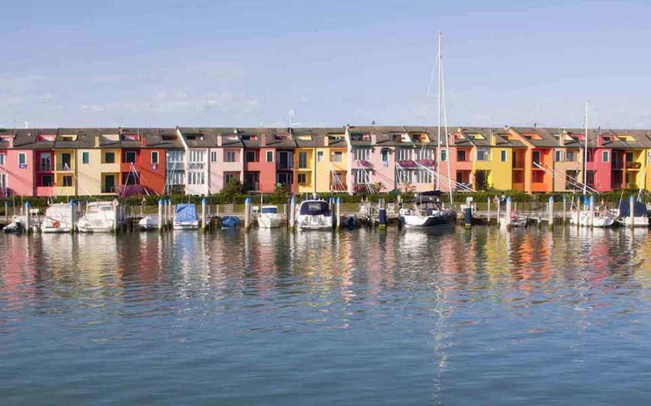 Relax By The Garden - Flat For Up To 6 Guests Lejlighed Porto Santa Margherita di Caorle Eksteriør billede