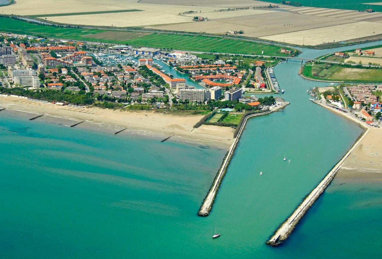 Relax By The Garden - Flat For Up To 6 Guests Lejlighed Porto Santa Margherita di Caorle Eksteriør billede
